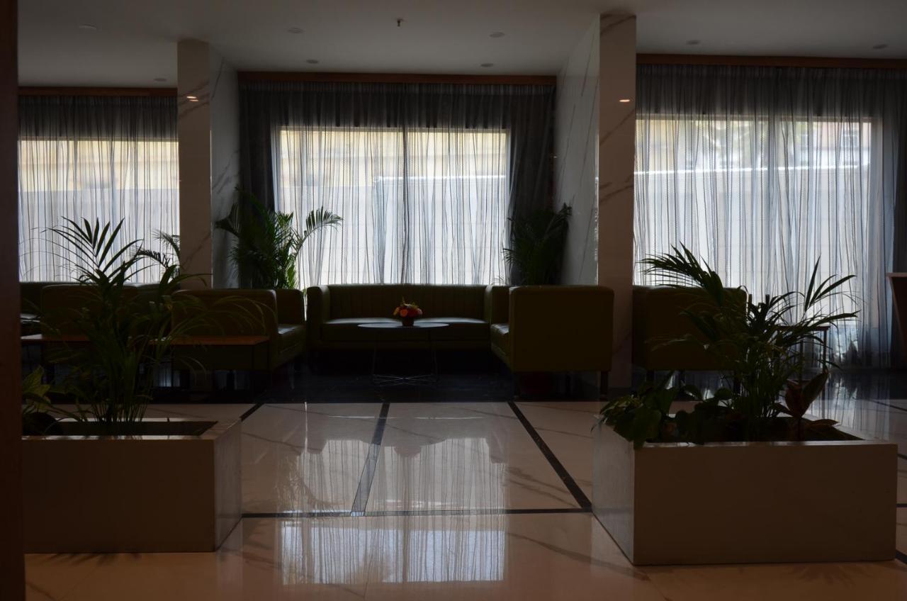 Iva By Skr A Petrichor Hotel バンガロール エクステリア 写真